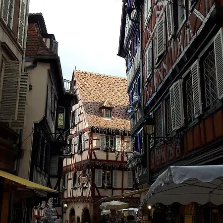 Au Chasseur 아파트