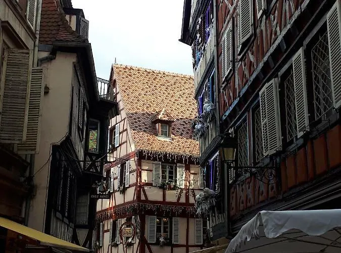 Au Chasseur Apartment